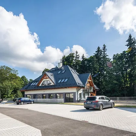 Luxury 2 Bedroom Mountain Escape Harrachov